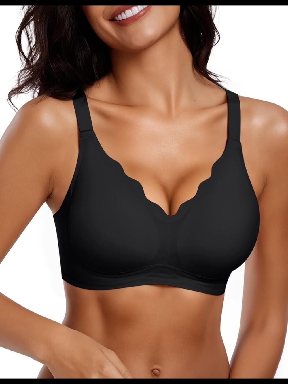 Scalloped Edge Wireless Bra - Black